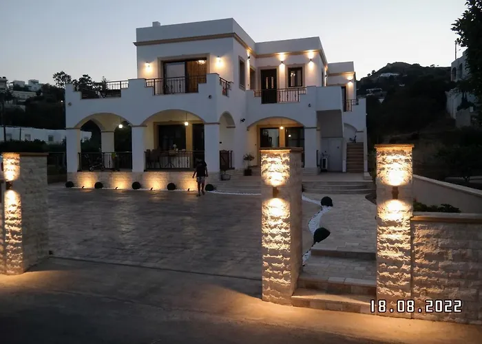 アパート Kasti's House 2 Vromolithos