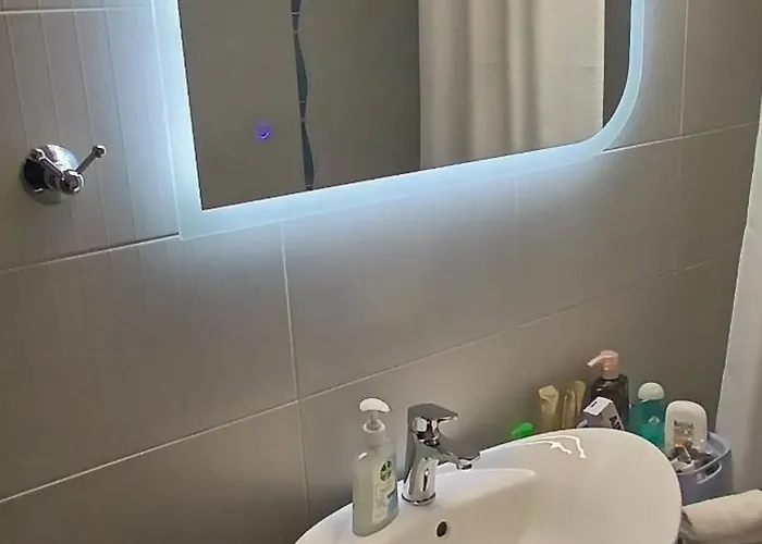 Kasti's House 2 アパート Vromolithos